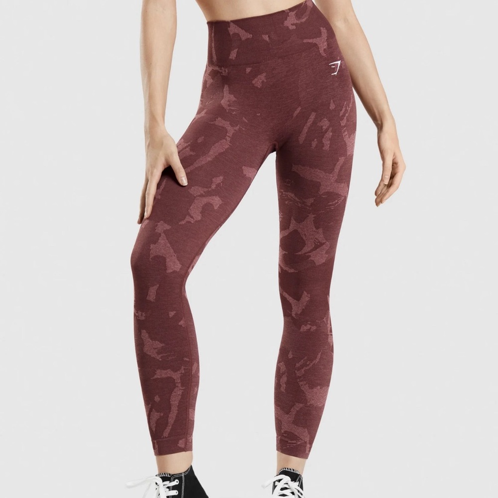 Gym shark Camo leggings